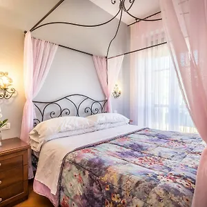 Antiche Armonie Bed & Breakfast Firenze